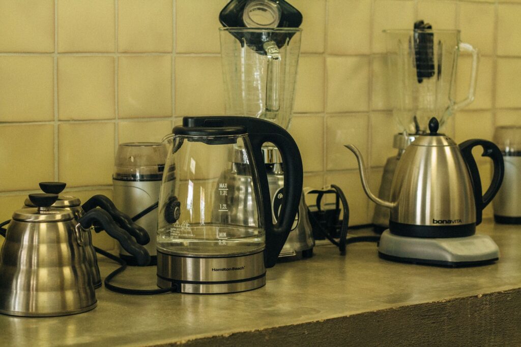 silver and black electric kettle