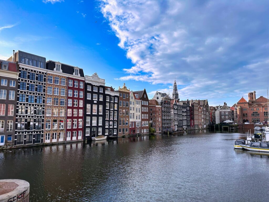 a body of water with buildings along it